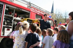 Brandschutzerziehung-FeuerwehrStammheim-April2011-11