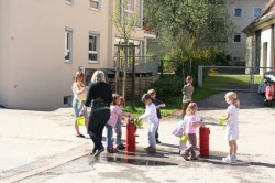 Brandschutzerziehung-FeuerwehrStammheim-April2011-16