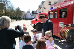 Brandschutzerziehung-FeuerwehrStammheim-April2011-29