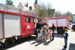 Brandschutzerziehung-FeuerwehrStammheim-April2011-30